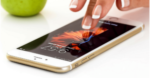 Se il gestore telefonico mi ha attivato un abbonamento a servizio telefonico non richiesto posso chiedere il risarcimento del danno